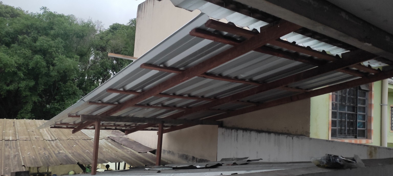 Cobertura metálica executada